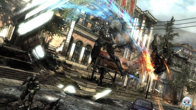 Rasante Action alter japanischer Schule: Raiden und seine Hochfrequenz-Klinge. Rasante Action alter japanischer Schule: Raiden und seine Hochfrequenz-Klinge.