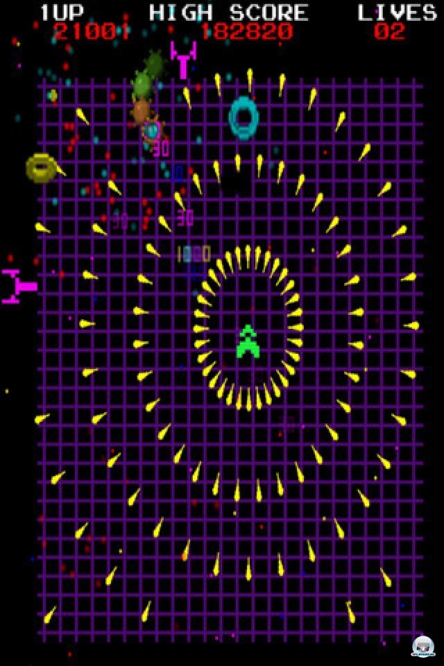 „Just like Jesus you get an extra life”: Zwischen den Levels gibt’s wieder jede Menge albernen Minter-Humor zu lesen. „Just like Jesus you get an extra life”: Zwischen den Levels gibt’s wieder jede Menge albernen Minter-Humor zu lesen.