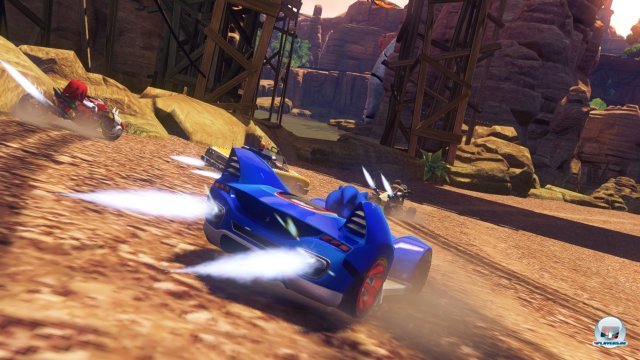 Turbo-Boosts gibt es nach erfolgreichen Stunts oder langen Drift-Einlagen. Turbo-Boosts gibt es nach erfolgreichen Stunts oder langen Drift-Einlagen.